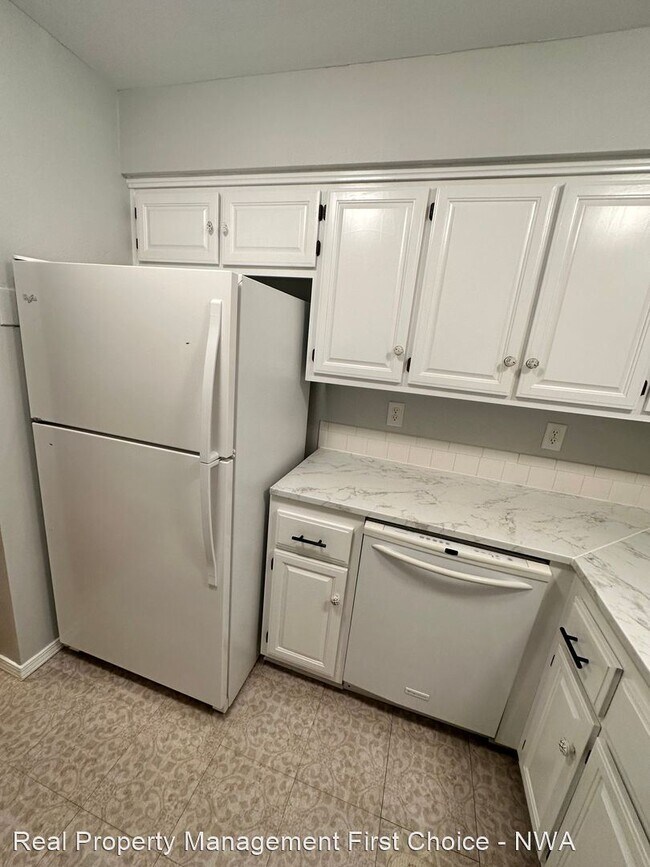 Building Photo - 2 br, 1.5 bath House - 19 Wolviston Circle