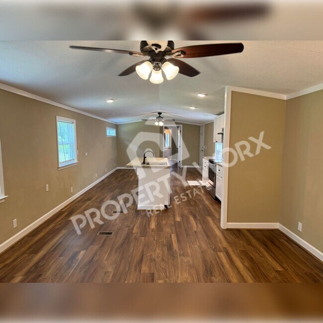 Foto del edificio - Single Wide on Acreage