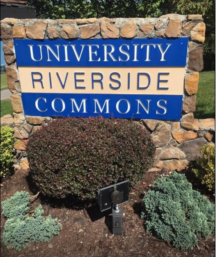 Primary Photo - 2309 University Commons Dr