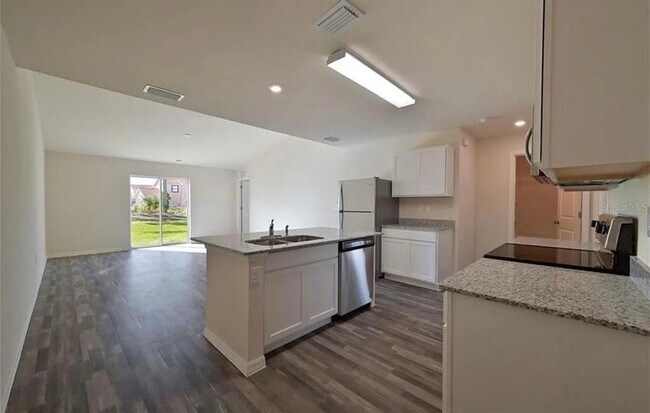 Building Photo - 9053 Aegean Cir