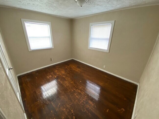 Foto del edificio - 834 S Kenmore St