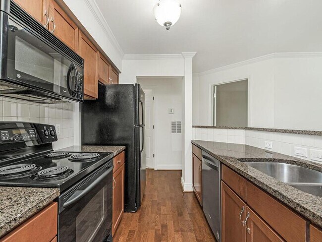 Building Photo - 2506 Cranbrook Ln