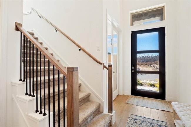 Foto del edificio - 228 Gary Wayne Dr