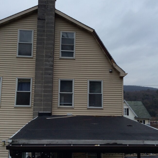 Foto del edificio - 1202 Chemung St