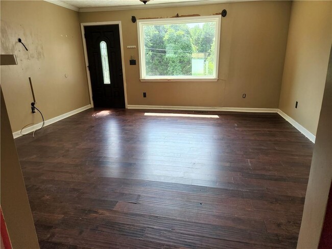 Foto del edificio - 5143 Ponderosa Farm Rd