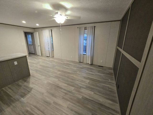 Building Photo - 305 Louva Ln