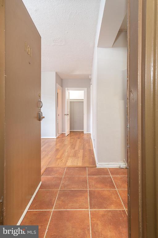 Foto del edificio - 2415 Ontario Rd NW