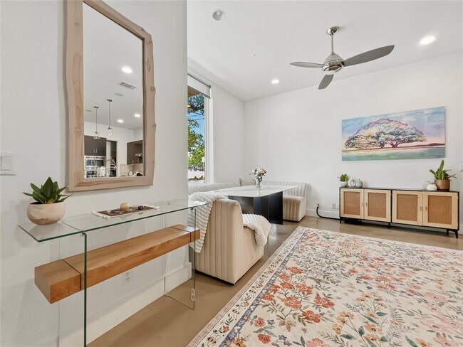 Foto del edificio - 2118 Brackenridge St