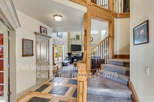 Building Photo - 273 Park View Circle