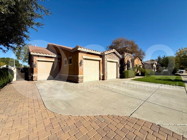 Foto del edificio - 20160 E Stonecrest Dr