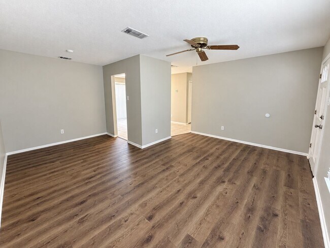 Building Photo - 4815 Casa Corona St