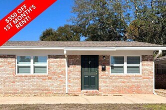 Building Photo - 715 Greenwood St