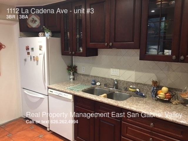 Building Photo - 1112 La Cadena Ave