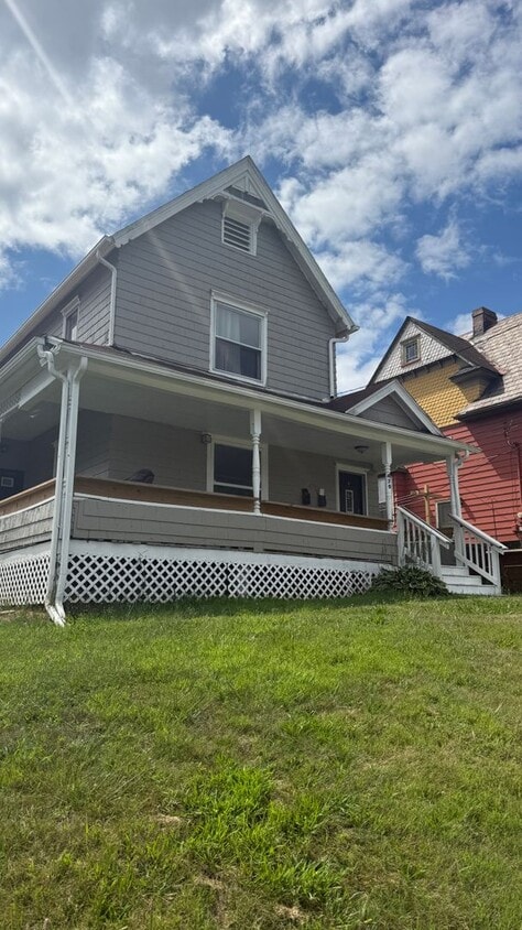 Primary Photo - 479 B St