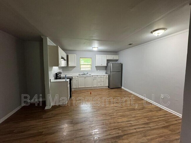 Foto del edificio - 311 Walker Ave