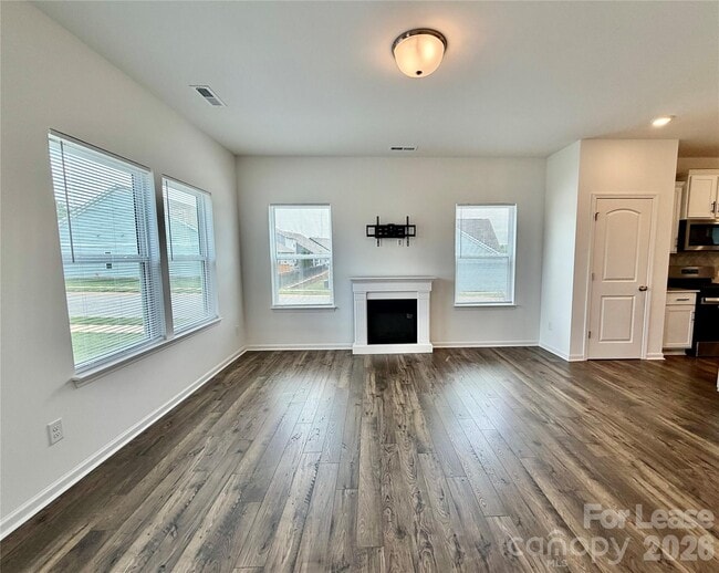 Building Photo - 40180 Crooked Stick Ln