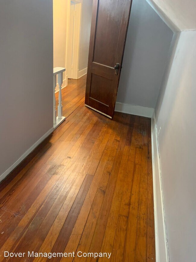 Foto del edificio - 1 br, 1 bath House - 215 1/2 Jackson