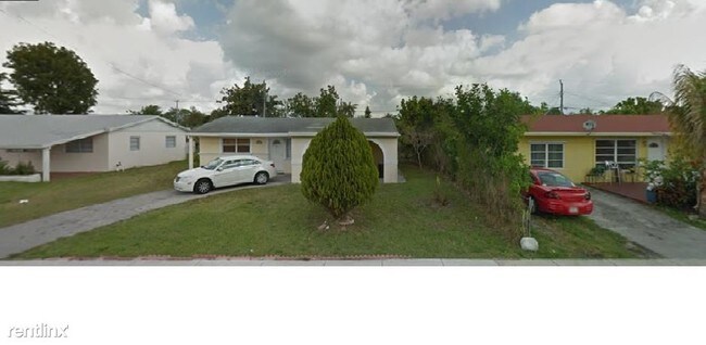 Foto del edificio - 3 br, 2 bath House - 6201 Broadview Blvd