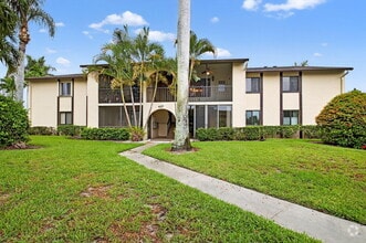 Building Photo - 427 Pine Glen Ln