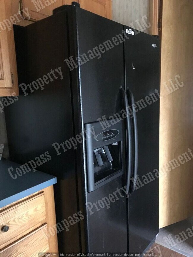 Building Photo - $895 - 3 Bed, 2 Bath - Sadsbury, Lancaster