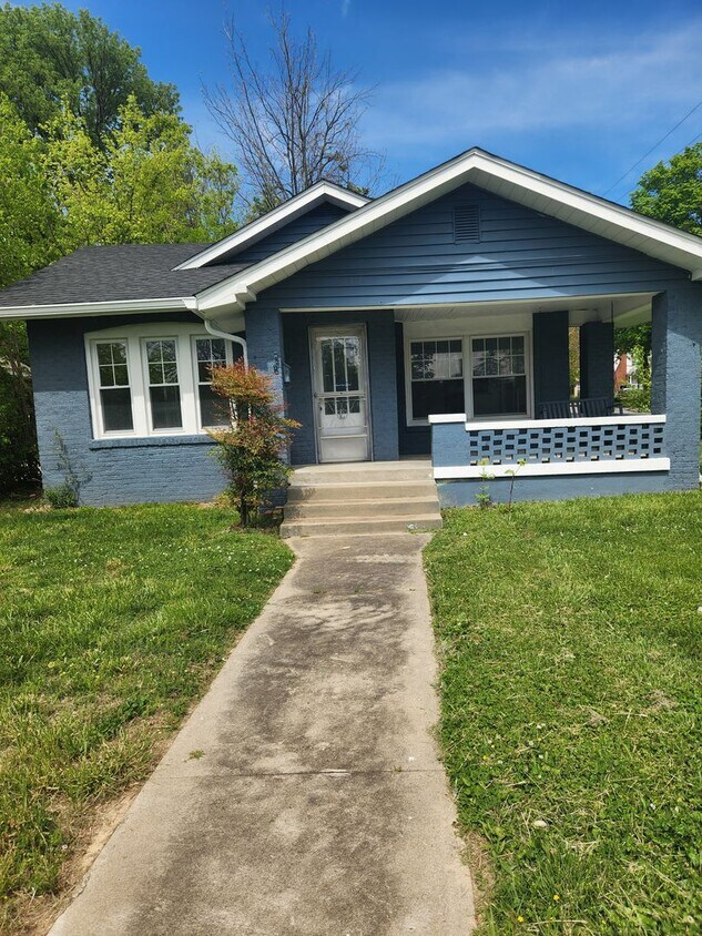 101 W Cherry St, Glasgow, KY 42141 House Rental in Glasgow, KY