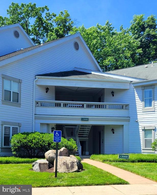Building Photo - 13068 Autumn Woods Way Building Photo - 13068 Autumn Woods Way