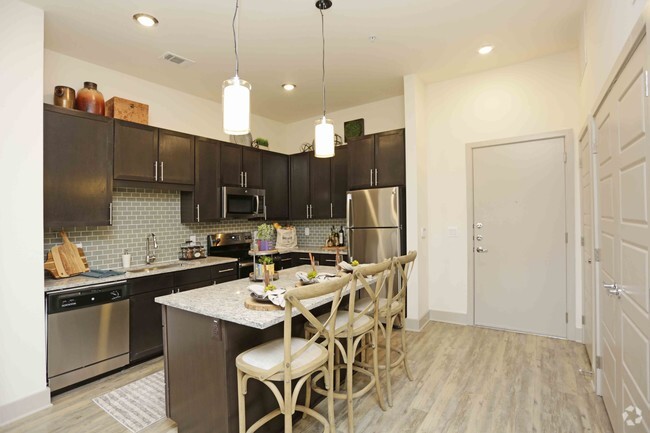 2HAB, 2BA - 1,095 ft² - COCINA - The Lofts at Palisades Apartments