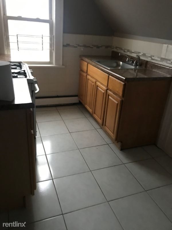Building Photo - 2 br, 1 bath Apartment - 225 ward place