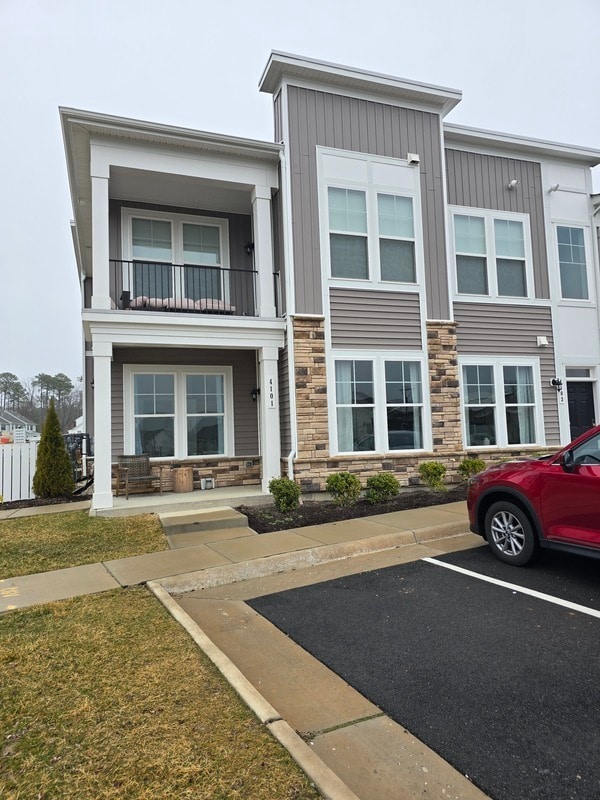 Building Photo - 3925 Maze Runner Dr