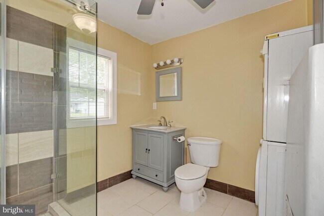 Foto del edificio - Welcome to this 4 bedroom 2 bath home in t...