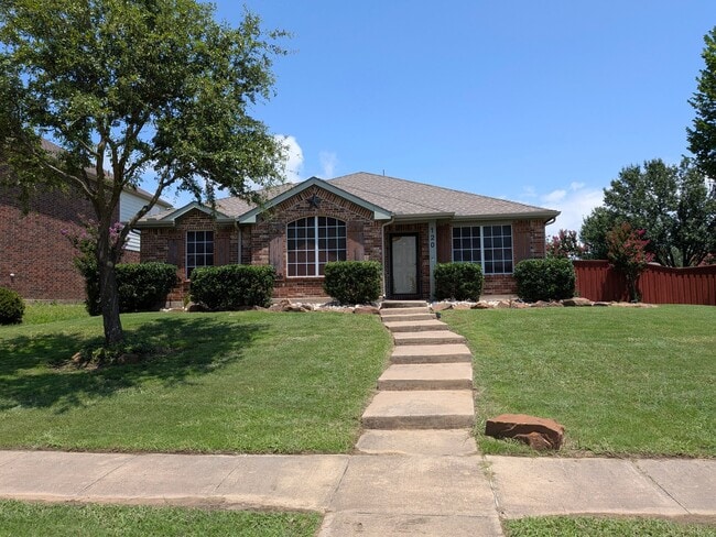 Building Photo - 120 Sandy Ln