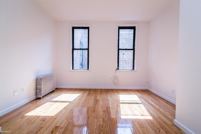 Building Photo - 272 Wyckoff Ave