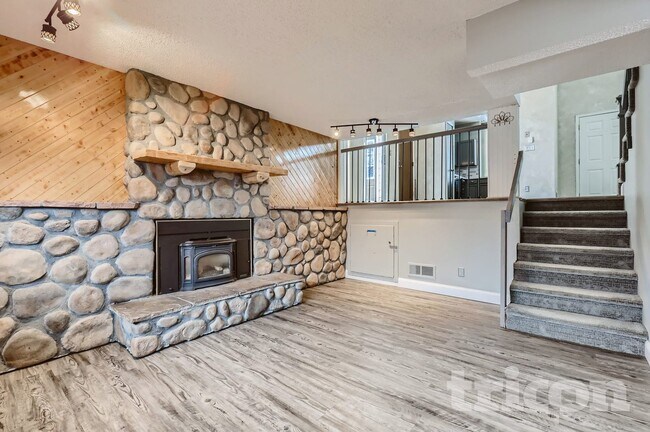 Foto del edificio - 19897 E Brown Pl