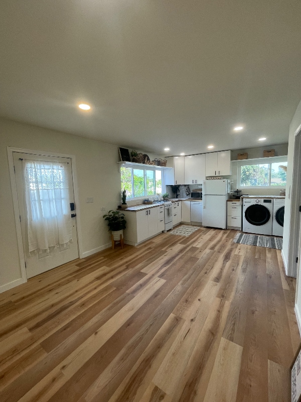 942 Ruby Dr