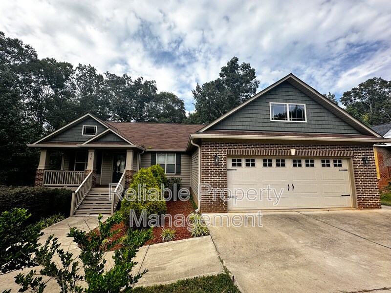 Primary Photo - 238 Oakdale Ave