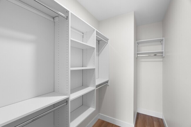 Foto del edificio - 5545 Park Ave