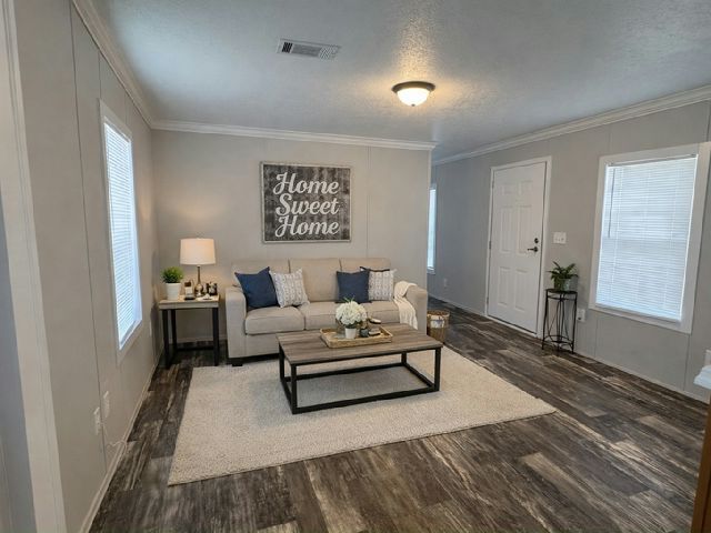 Foto del edificio - 9710 Polak Dr