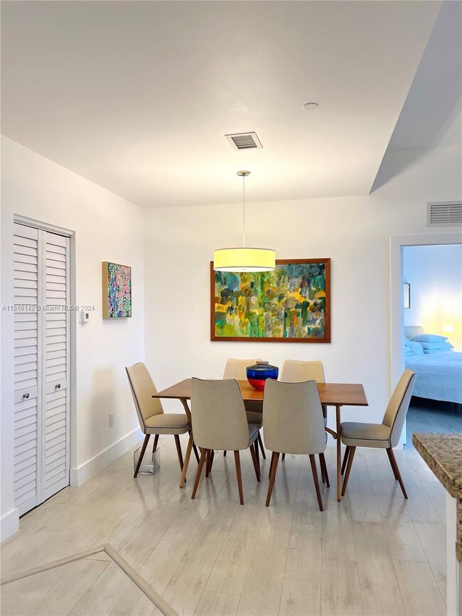 Foto del edificio - 2525 SW 3rd Ave
