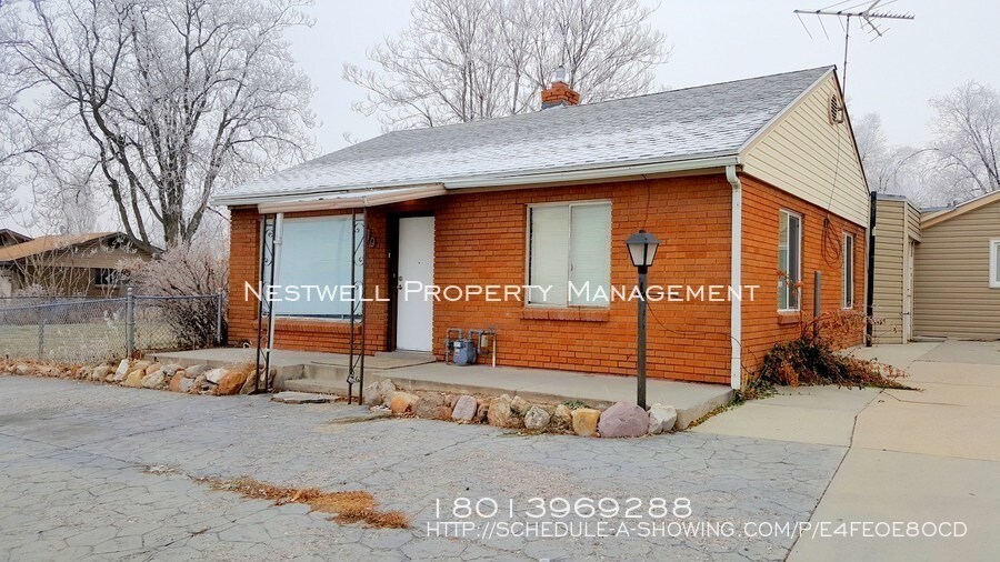 Primary Photo - Taylorsville 2 bed duplex