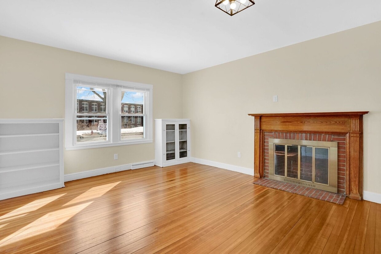 157-159 Pleasant Street - 157-159 Pleasant Street