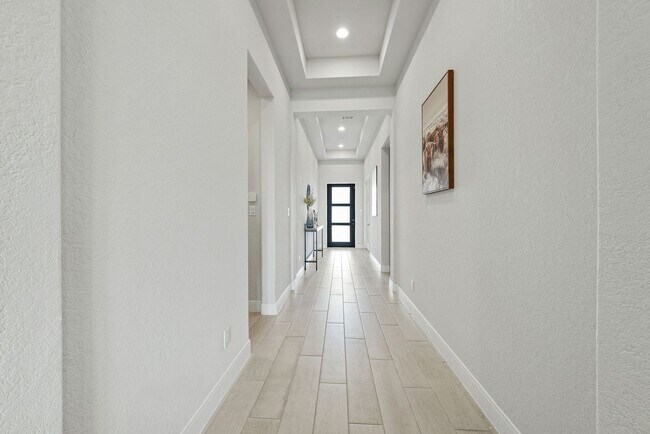Building Photo - 4 Bedroom/3 Bath Ladera Enclave Subdivision