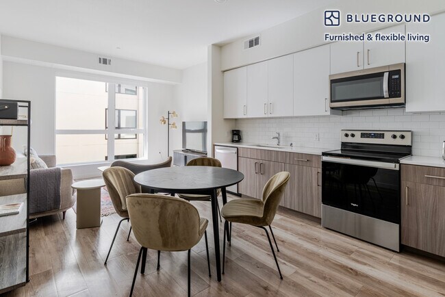 Foto del edificio - 22271 Foothill Blvd