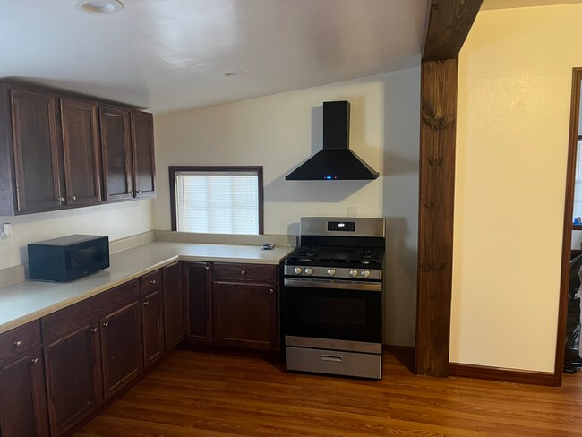 Foto del edificio - 470 S Green St