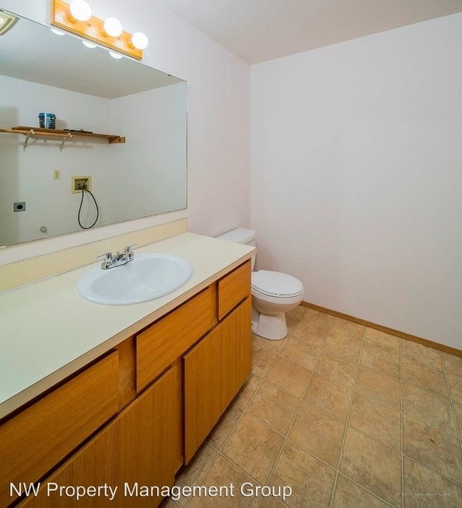 Foto del edificio - 2424 99th Ave NE