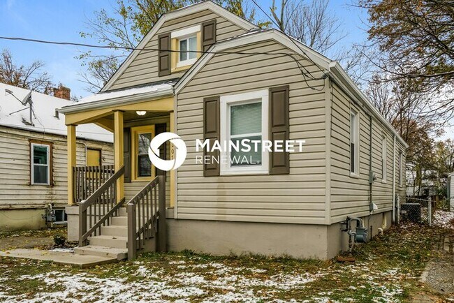 Foto del edificio - 3 Bedroom Pet-Friendly Home in Louisville, KY with Main Street Renewal