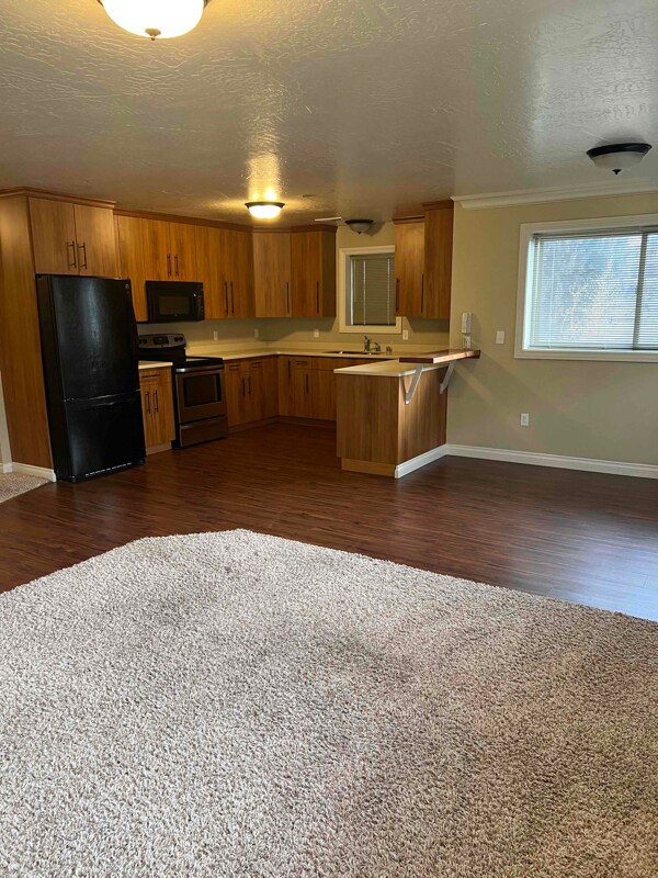 4501 2nd Ave N Unit 2, Great Falls, MT 59405 Room for Rent in Great