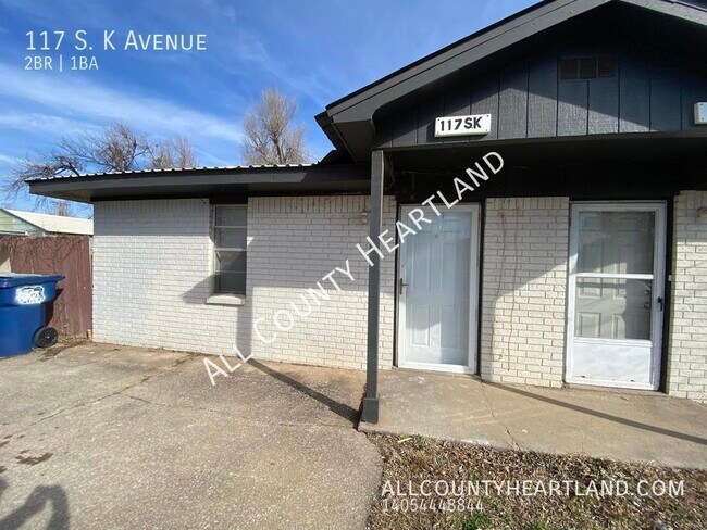 Building Photo - MOVE IN SPECIAL! Newly Updated 2bd/1 bath ...