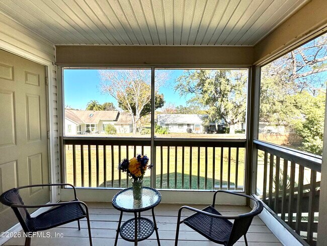 Building Photo - 1600 Big Tree Rd