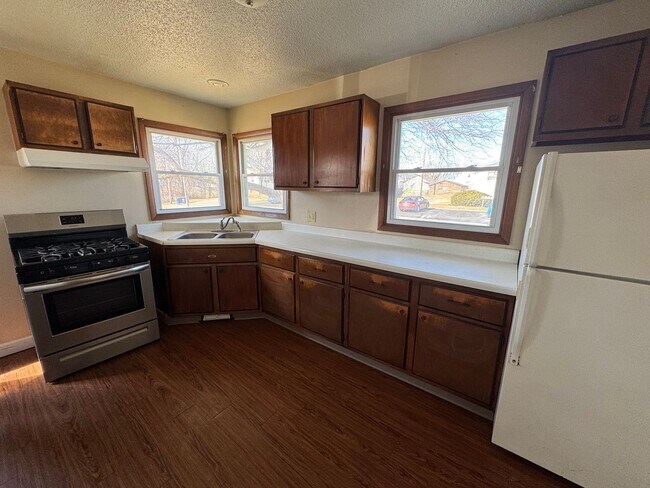 Building Photo - 448 2nd Avenue D