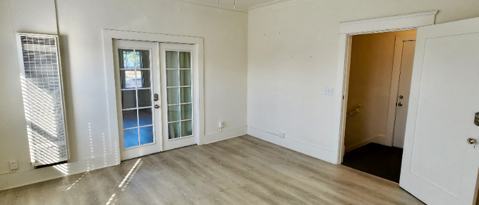 Foto del edificio - 3538 1/2 W 60th St-